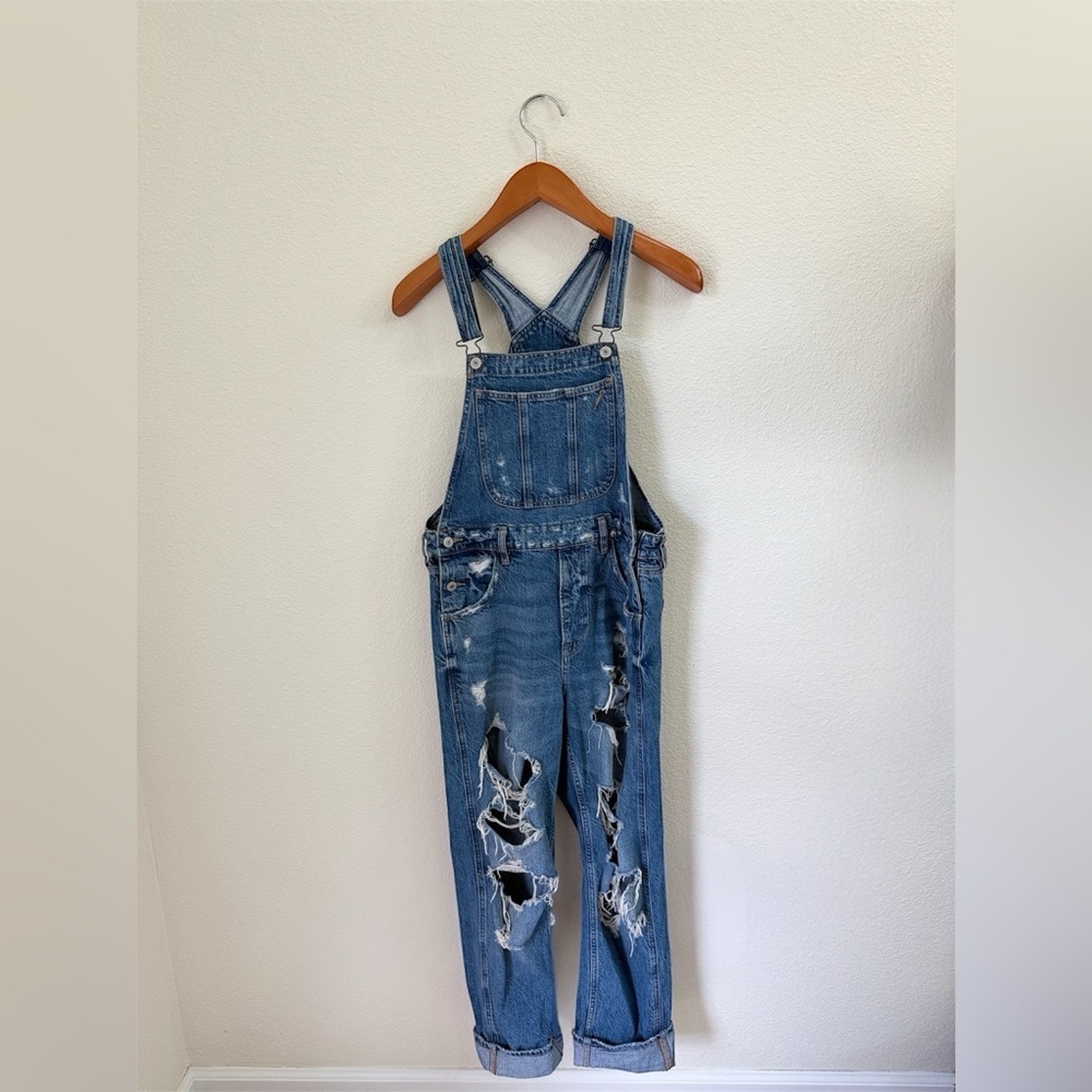 American Eagle Outfitters Light Blue Denim Jean Overalls Women’s Size Small